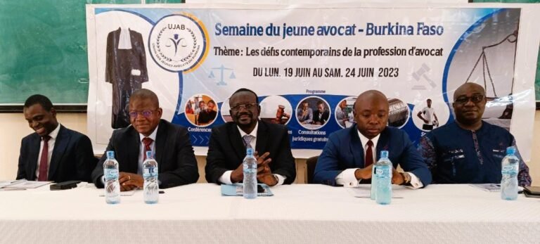 Burkina : des jeunes avocats se donnent une semaine pour revoir les défis de leur profession 1