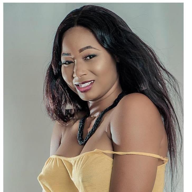 Musique : top 8 des chanteuses burkinabè les plus sexy 1