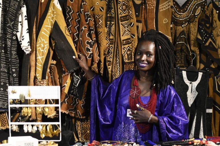 #InstantDiasporaBurkinabè : « Je valorise la culture africaine avec l’art et l’artisanat burkinabè en Suisse » Roukietou Kafando/Savadogo 2