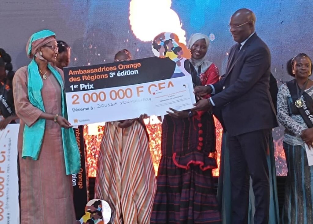 Ambassadrices Orange des Régions : 12 millions FCFA pour Doussa Youmanpoa Salamatou, la gagnante de l’édition 2023 4