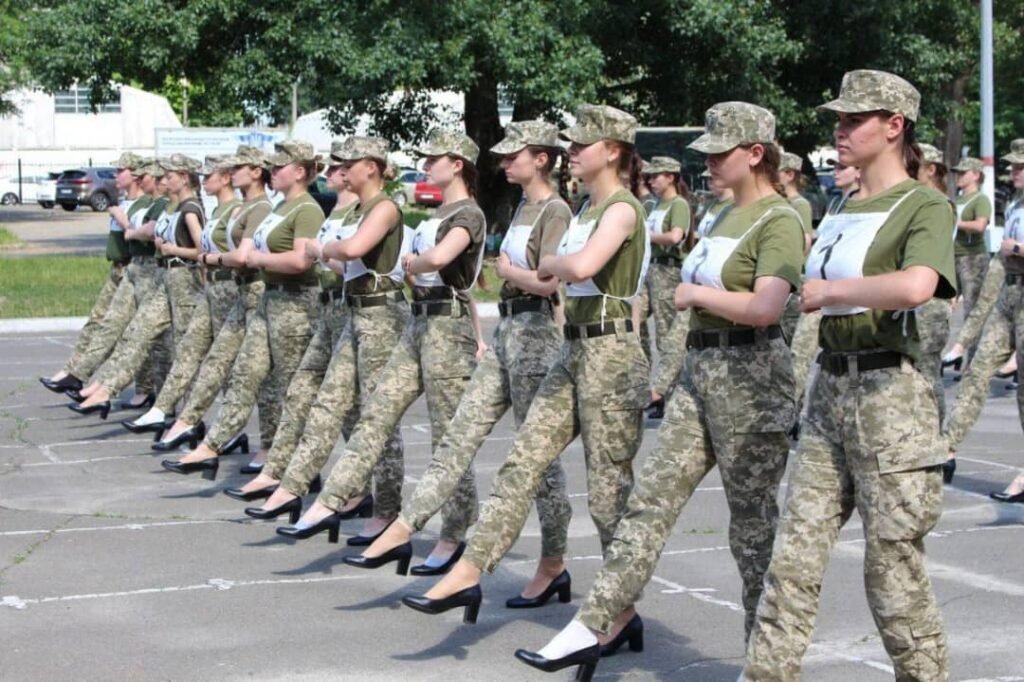 Guerre en Ukraine : Environ 60 000 femmes mobilisées dans l’armée 3