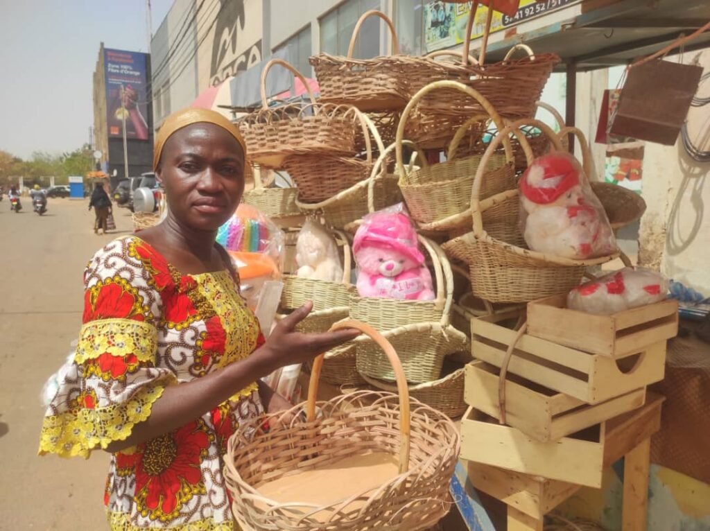 Ouagadougou : Vente de panier cadeaux, un business lucratif pour des femmes 3