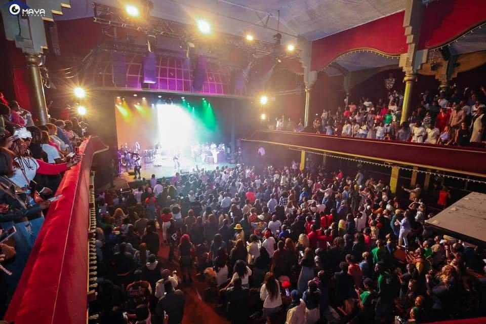 Concert : Roseline Layo défie le Casino de Paris 2