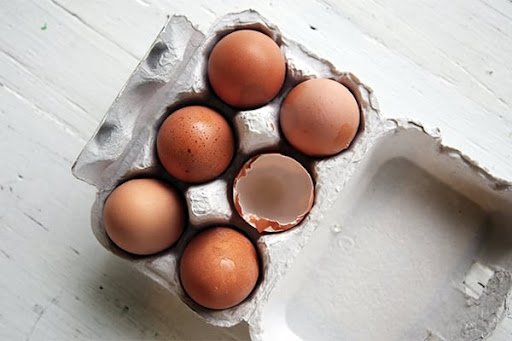 AstuceMoussoNews : Comment reconnaître un œuf périmé ? 2