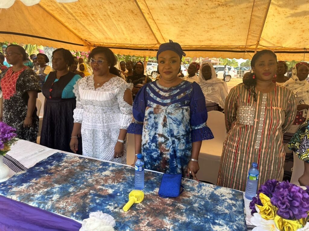 Burkina : Environ 100 femmes  gratifiées d’attestations de fin de formation dans le domaine entrepreneurial 2