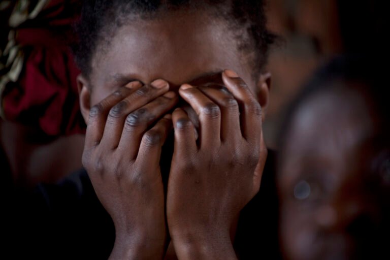 Sénégal : Un homme de 47 ans viole et enceinte une mineure de 16 ans 72