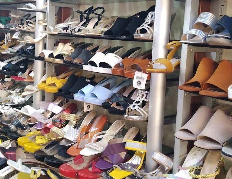 Les femmes et les chaussures : Un achat mensuel souvent inutilisé 2