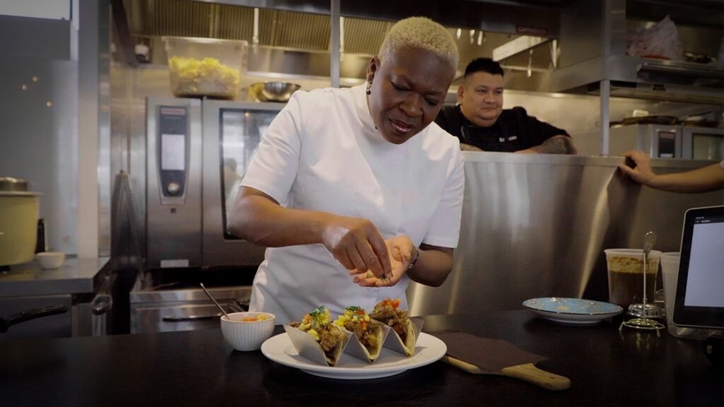 Mawa McQueen : La crêpière ivoirienne qui promeut la gastronomie africaine aux USA 3