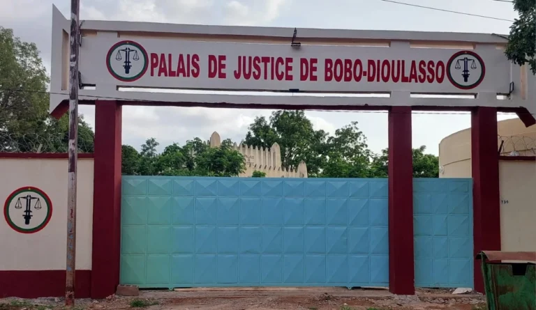 Bobo-Dioulasso : Une femme menacée de mort par son beau-frère 8