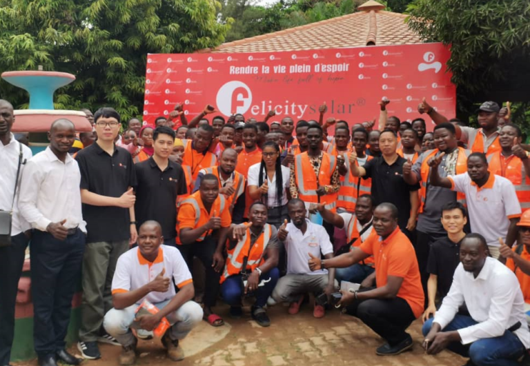 Energie solaire : 150 techniciens et distributeurs à l’école de Felicity Solar 6