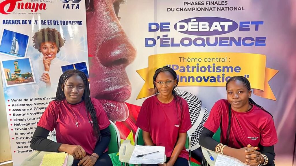 Débats oratoires et d'éloquence : Plus de filles candidates avec la promesse de remporter le championnat national 4