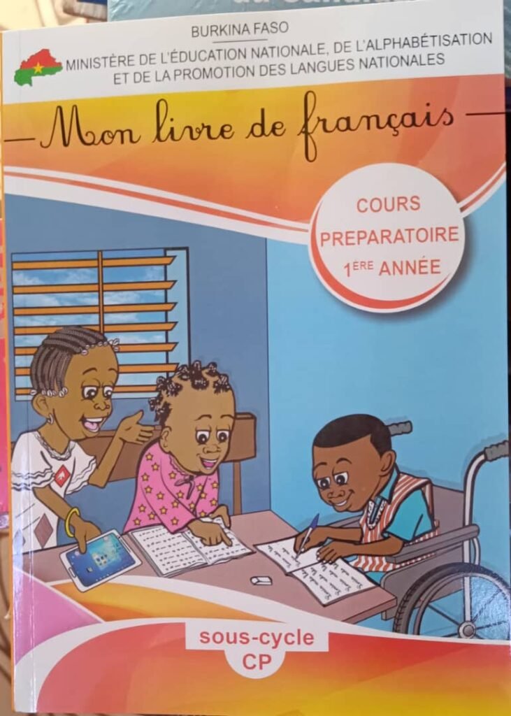 Burkina : Des enseignants apprécient les nouveaux manuels du CP et CE 2