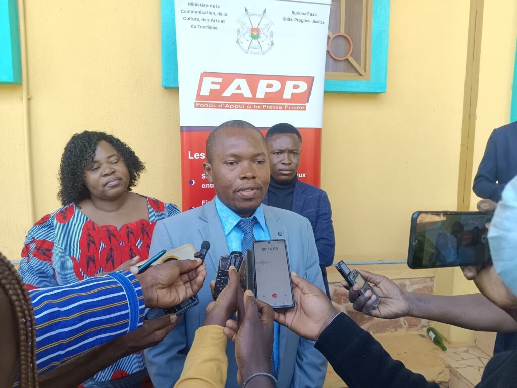 Bobo Dioulasso: Le FAPP renforce la capacité d’une vingtaine de journalistes en JRI 3