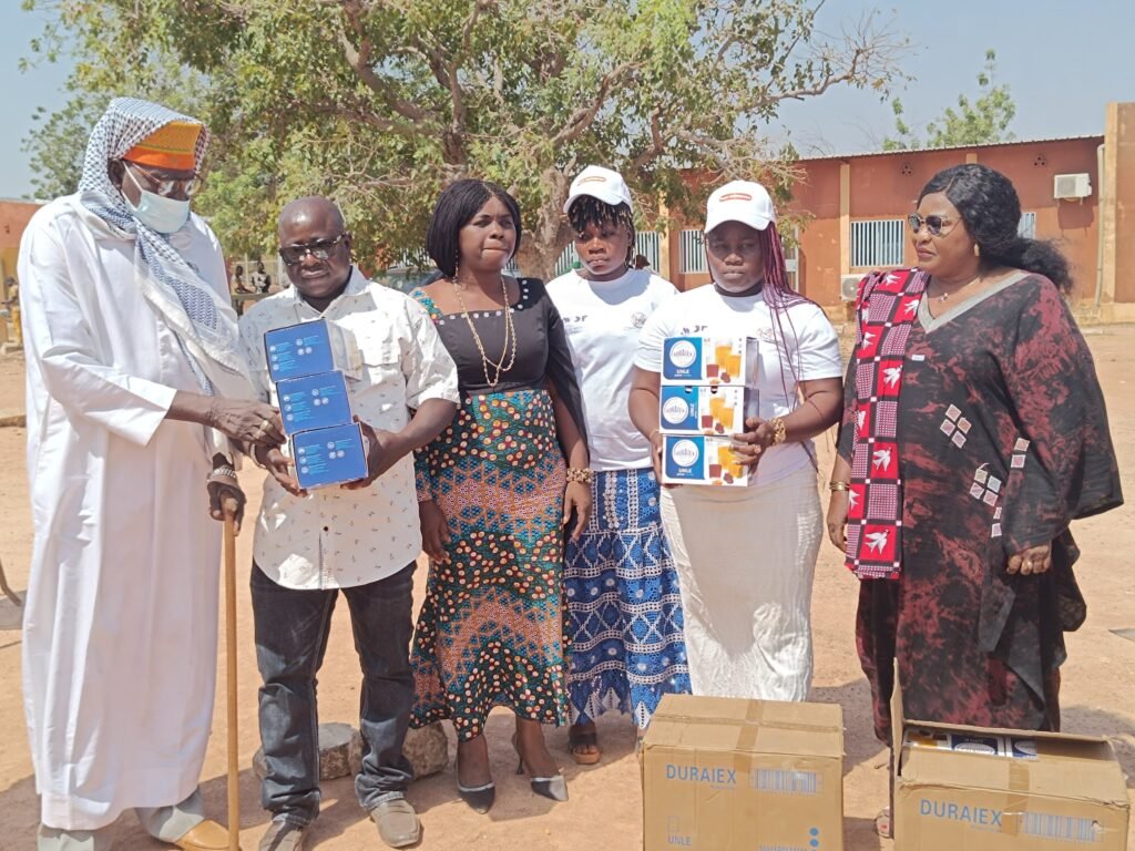 BAOMENGA : Pour venir en aide aux serveuses de bars et maquis de Tanghin-Dassouri 5