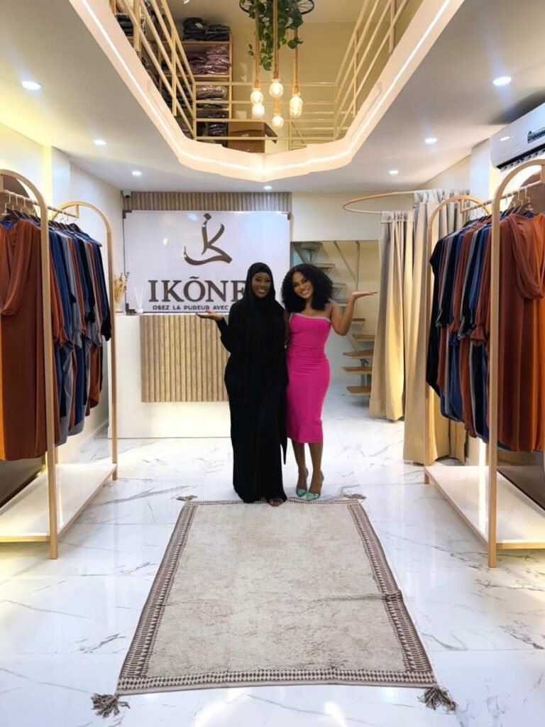 Ikônes : La première boutique de vente de Abaya de Konnie Touré 3