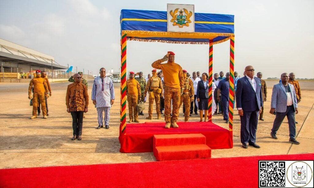 Accra: Le Chef de l’Etat Ibrahim Traoré à l’investiture de son homologue ghanéen 2