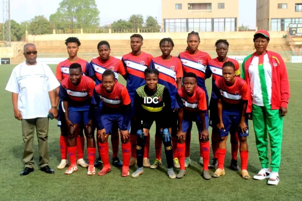 Match nul entre l'USFA Dames et les Étincelles : Un derby féminin riche en émotions 5