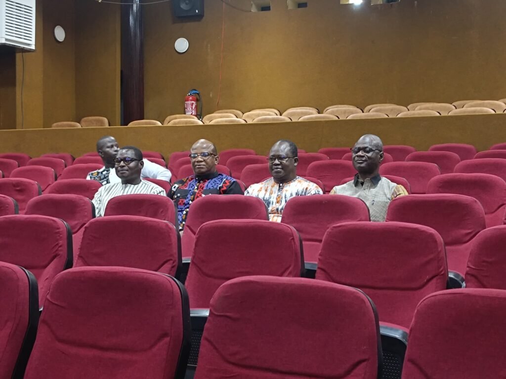 FESPACO 2025 : Le ministre de la Culture en visite sur des sites de projection  4