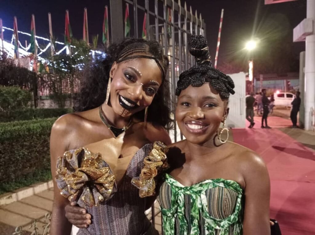 Clémence Zongo : Celle qui a coiffé les acteurs de la troupe artistique au lancement du FESPACO 2025 4